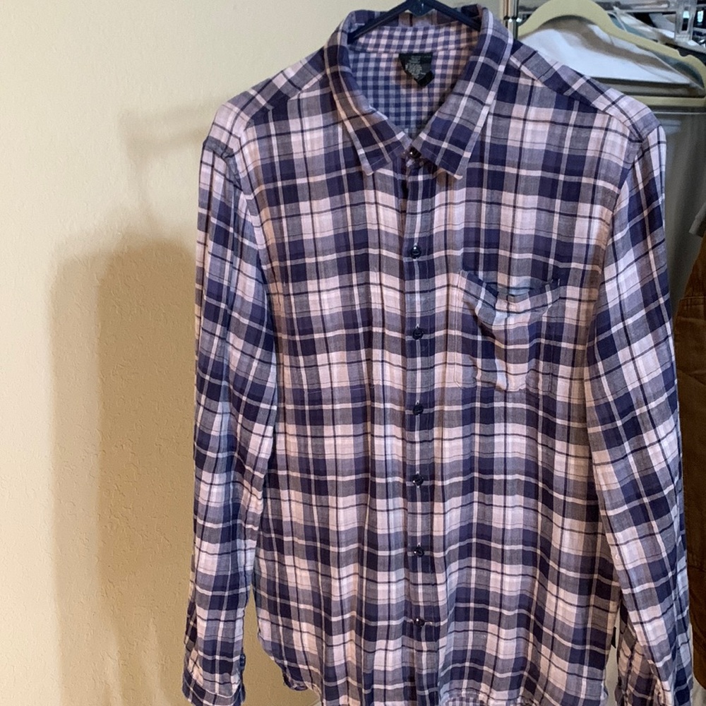 Light weight button down